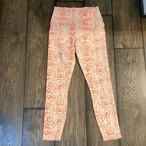 Fabletics Kessler II High Waisted strappy 7/8 length